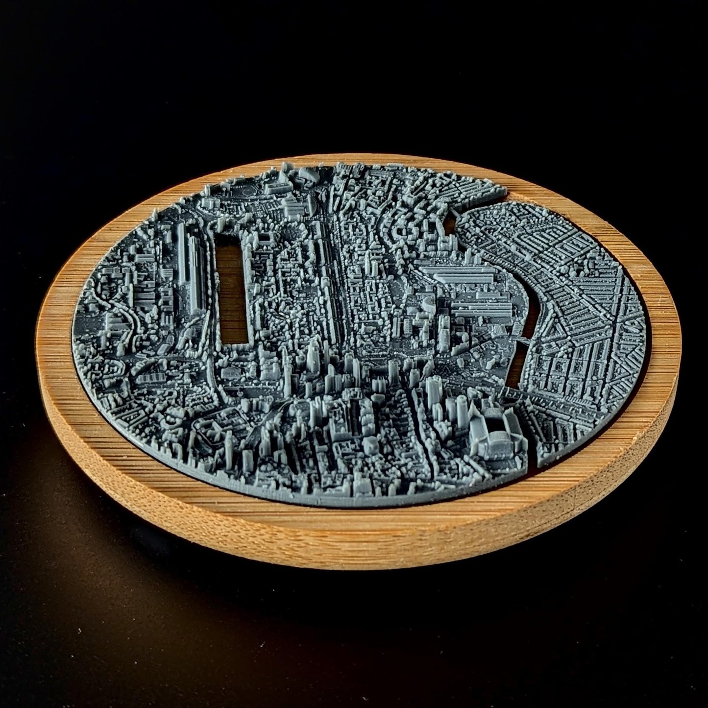 Caerdydd (Cardiff) - 3D Printed Resin Model in Wooden Frame My Store