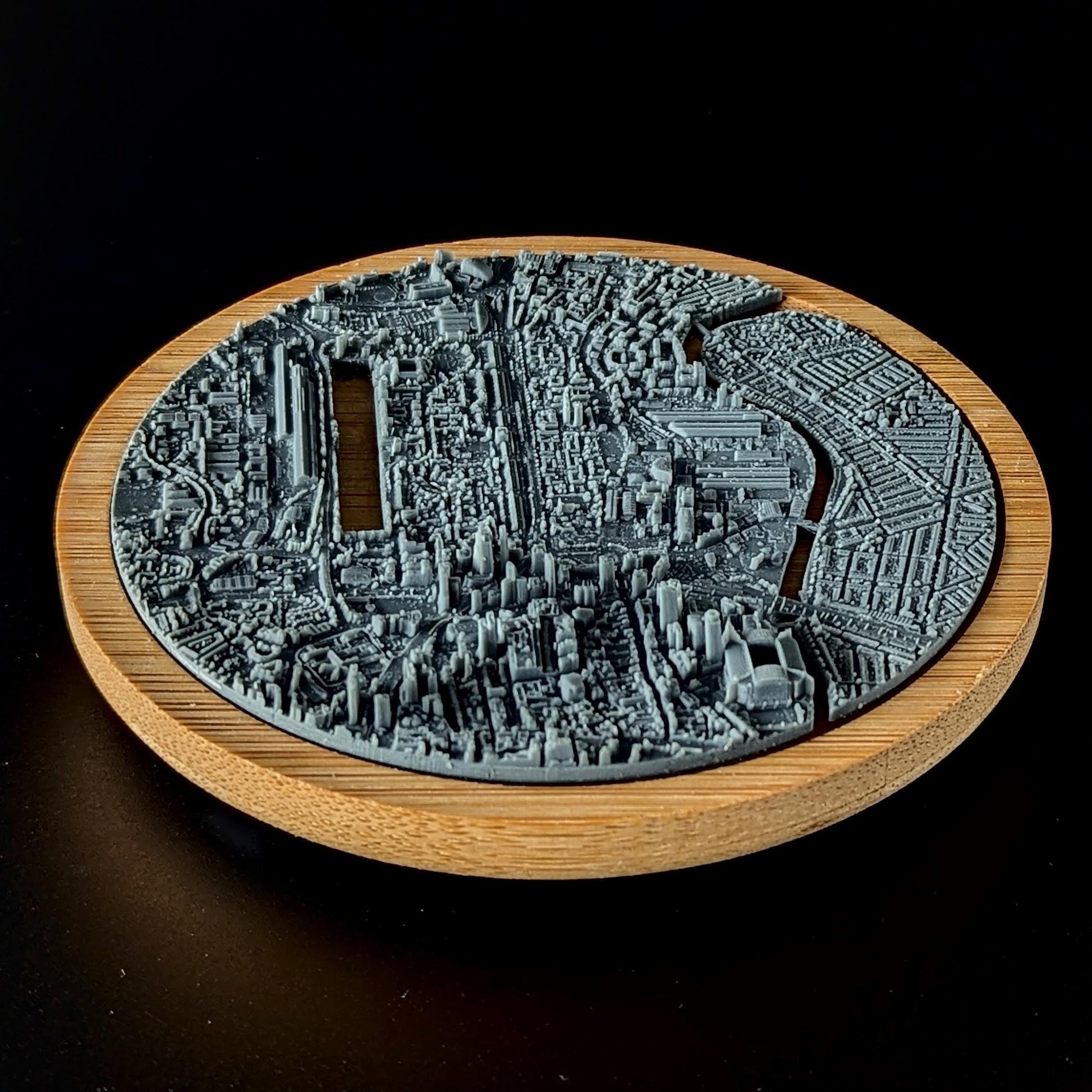Caerdydd (Cardiff) - 3D Printed Resin Model in Wooden Frame My Store